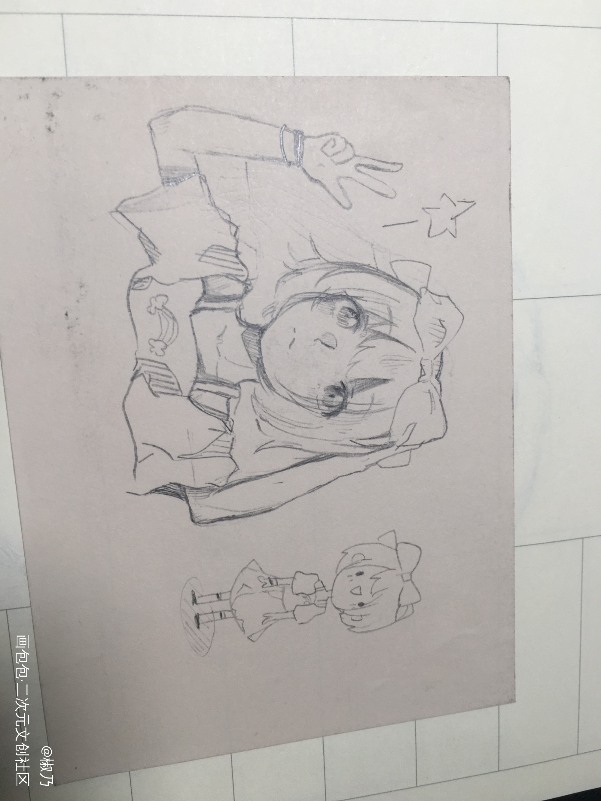平平无奇的摸鱼人罢了_手绘摸鱼绘画绘画作品