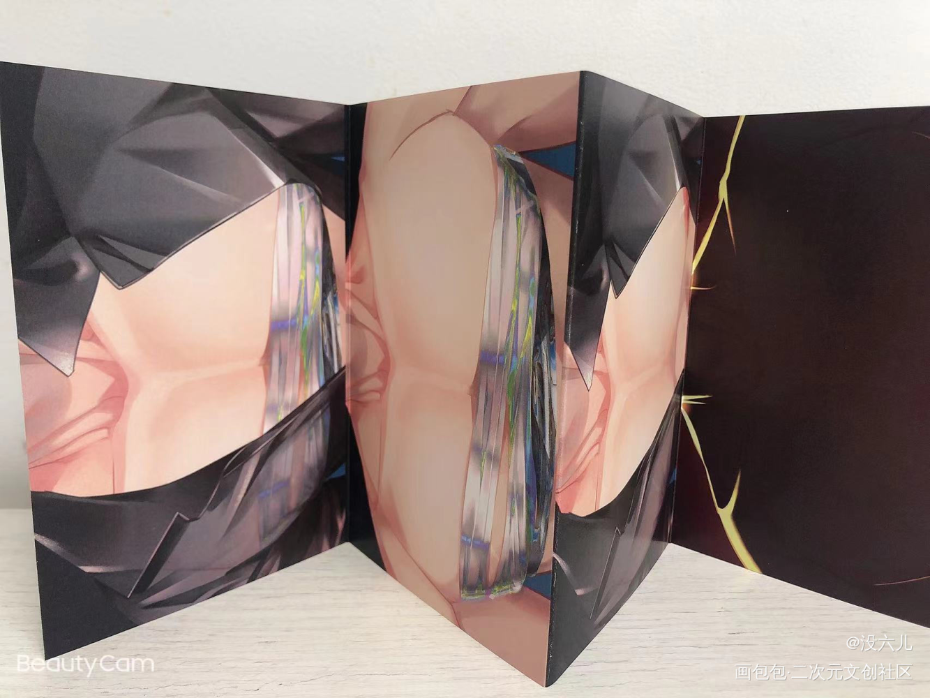 男妈妈折页/金属徽章余量上架_通贩日常碎碎念男妈妈绘画作品