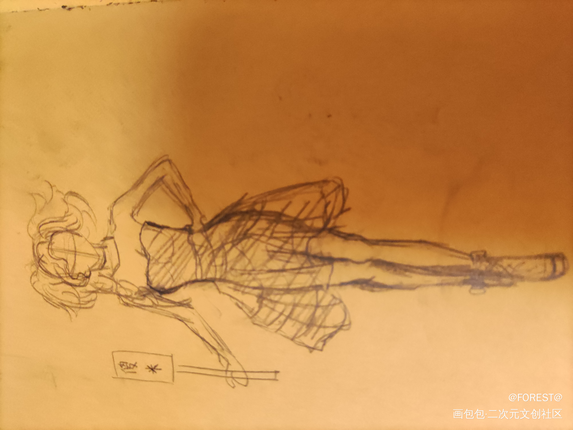 摸鱼_铅笔摸鱼页绘画作品