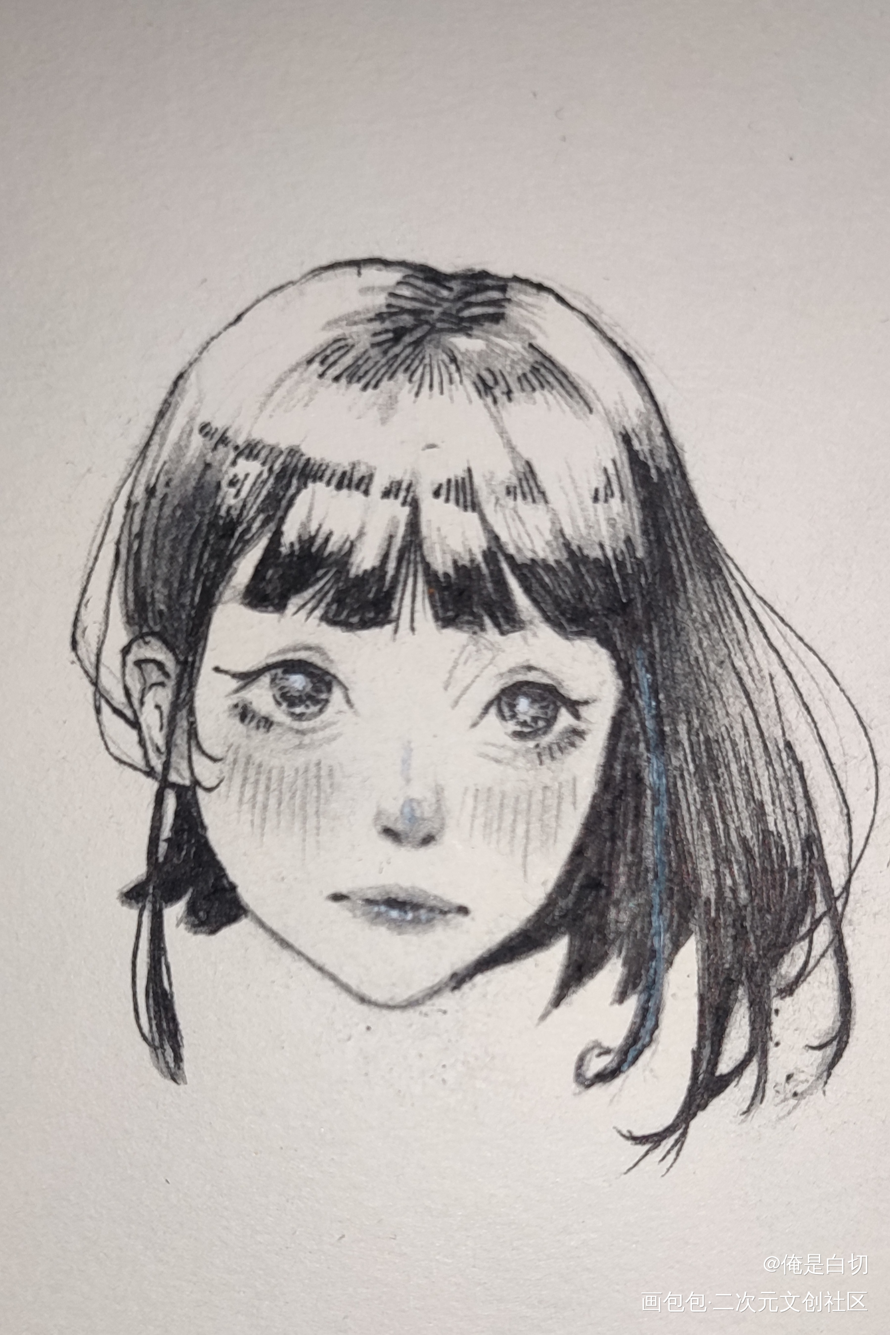 发一个头_板绘涂铅笔黑白简笔摸鱼页绘画作品