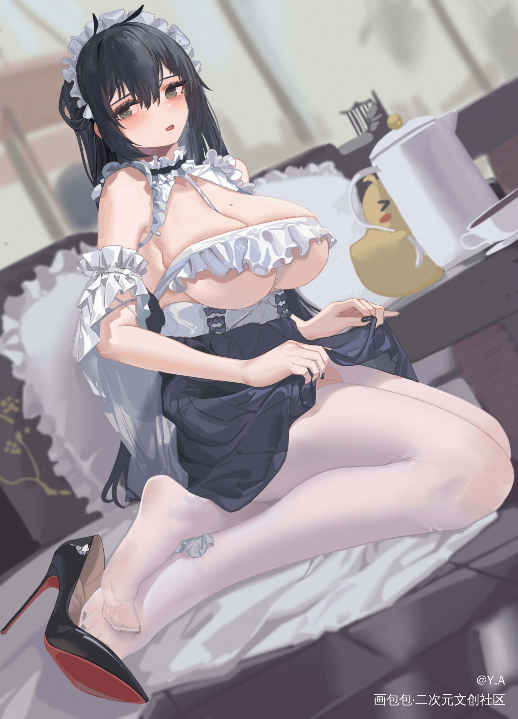 还给我！呜呜呜！_碧蓝航线女仆装白丝绘画练习绘画绘画作品