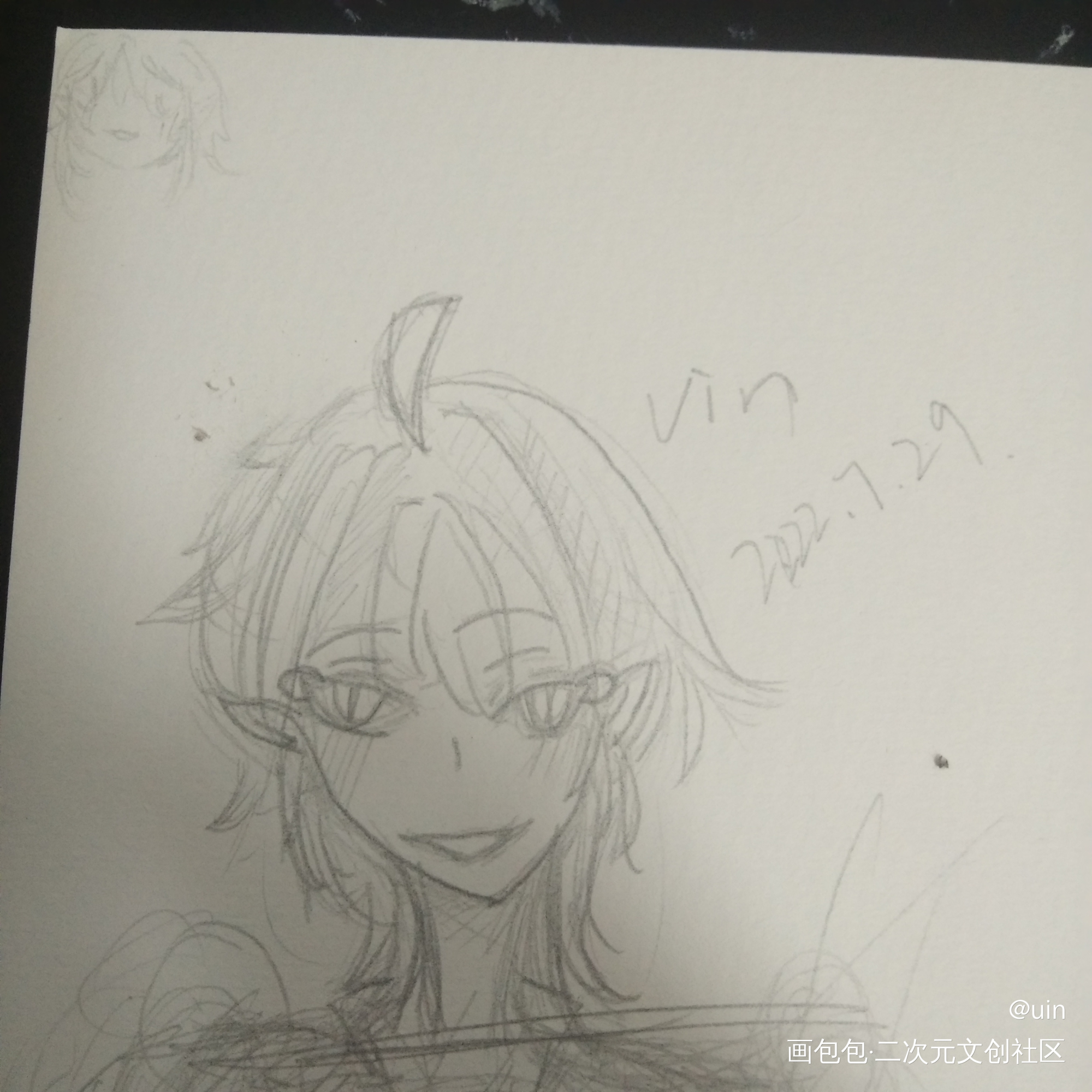摸鱼_铅笔绘画作品