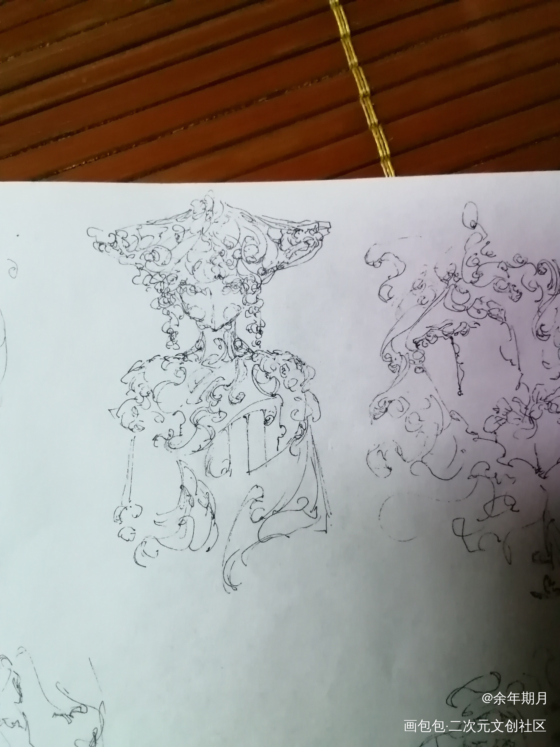 摸鱼_黑白简笔摸鱼页手绘绘画作品