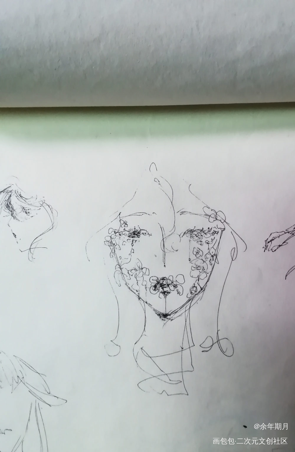 摸鱼_黑白简笔摸鱼页手绘绘画作品