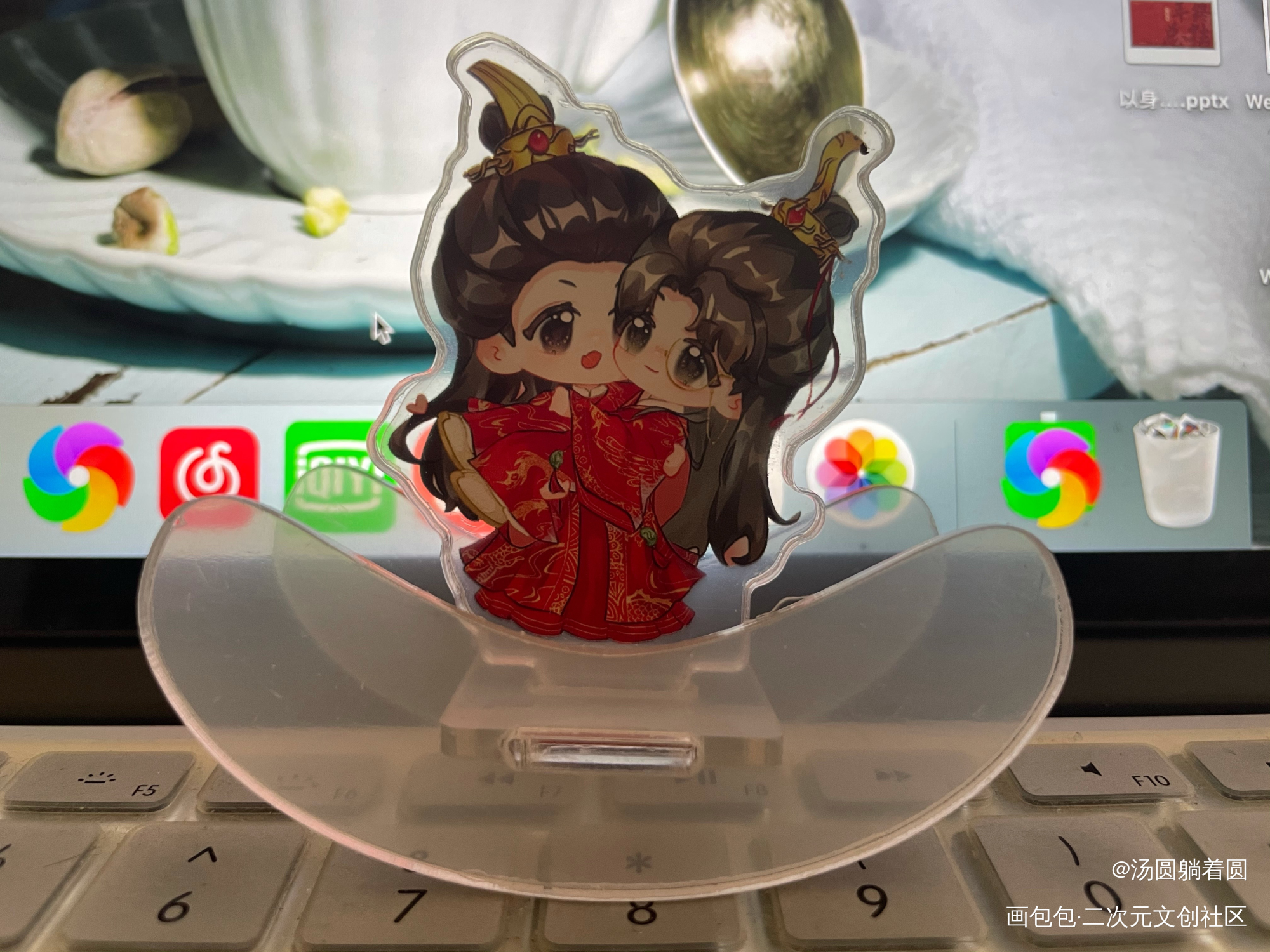 抱媳妇儿去干啥呀？_原炀·针锋对决顾青裴·针锋对决绘画作品