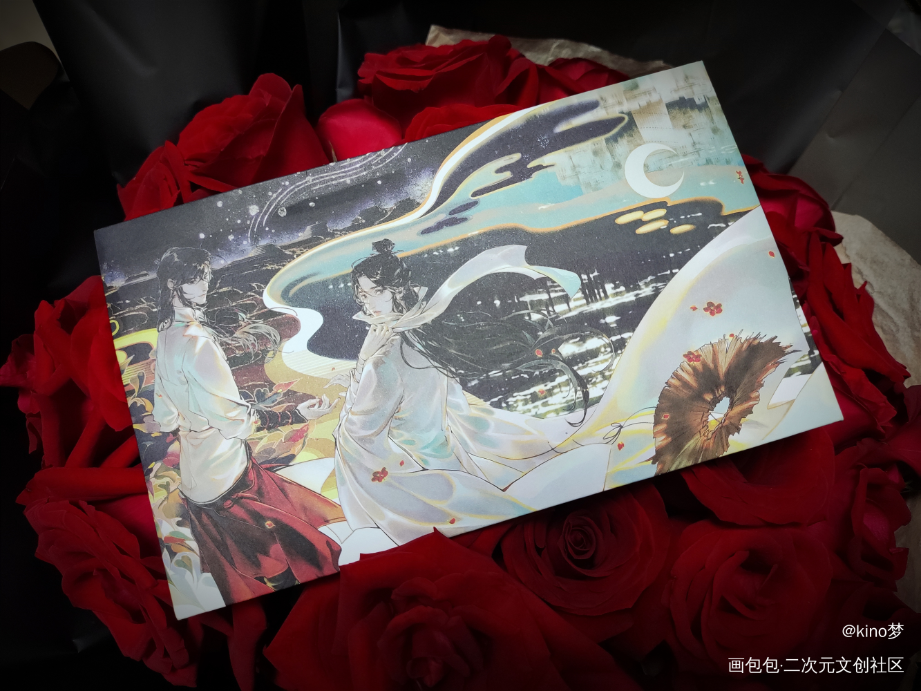 红玫瑰和天官很配_天官赐福花怜谢怜花城绘画作品