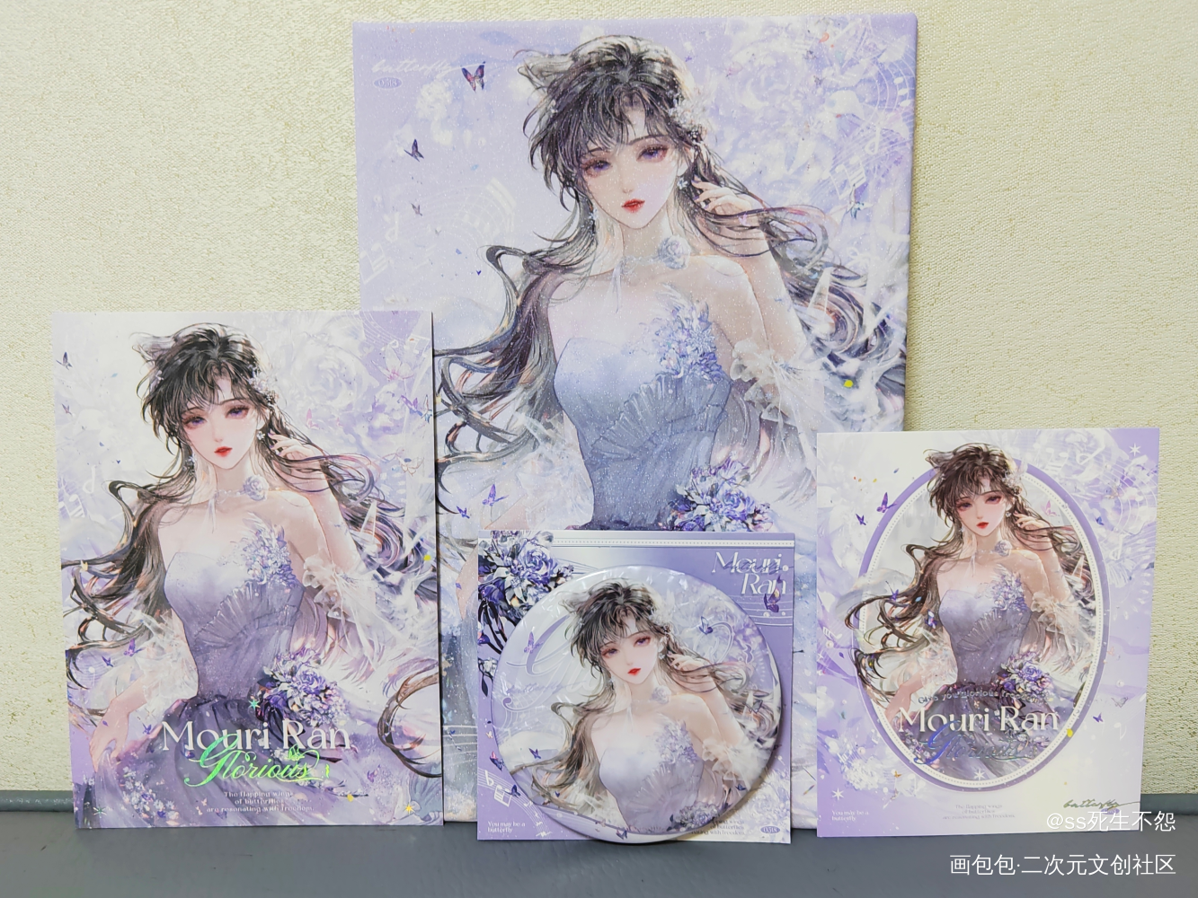 _毛利兰梨乖酥绘画作品
