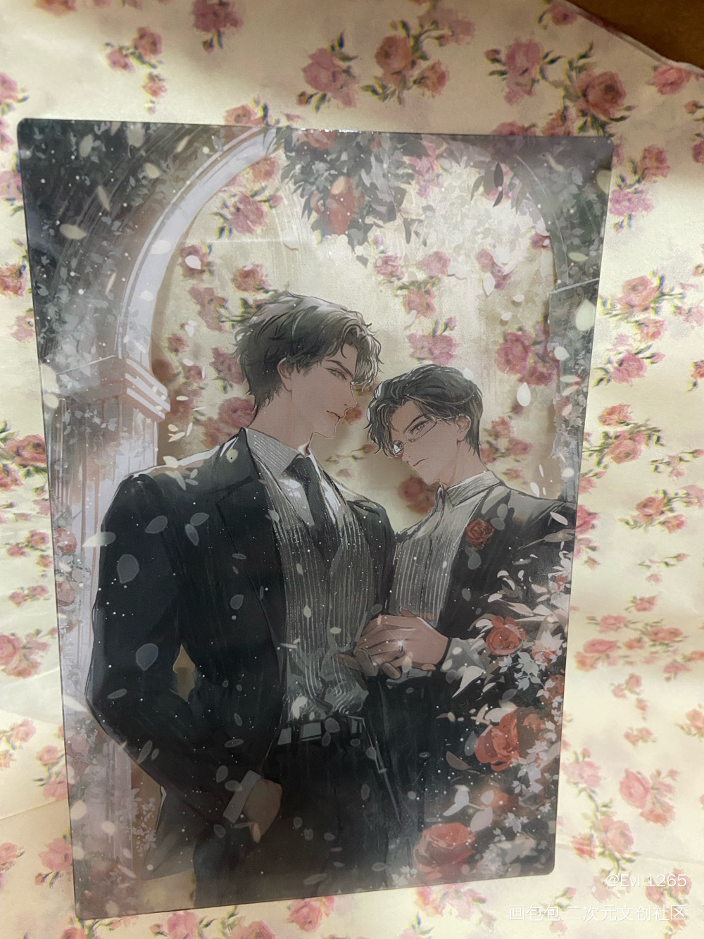 _188男团授权返图绘画作品