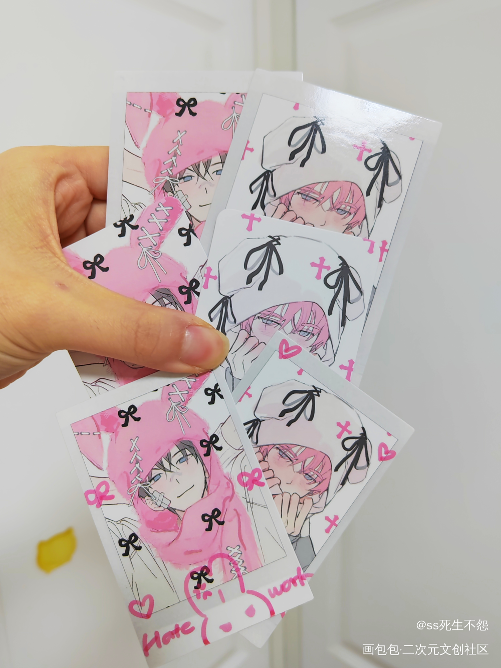 _粉黑绘画作品